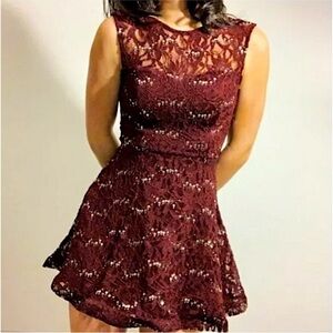 Speechless Burgundy Lace & Sequins Dress LIKE NEW!
